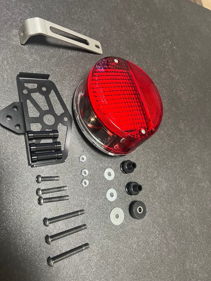 アーキ Z2タイプLEDテールランプ Z900RSスライトリアフェンダー専用