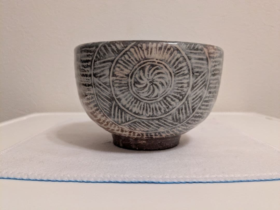 坂倉新兵衛　萩茶碗　共箱　口径11-12cm