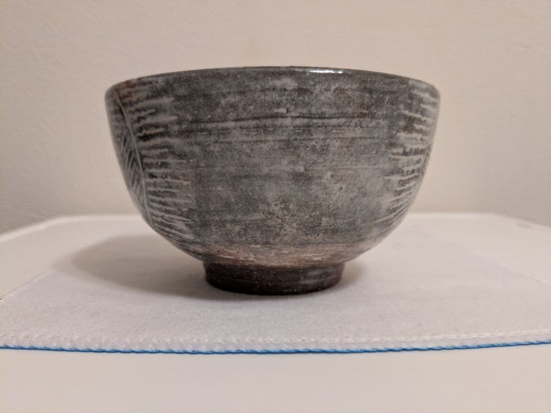 坂倉新兵衛　萩茶碗　共箱　口径11-12cm