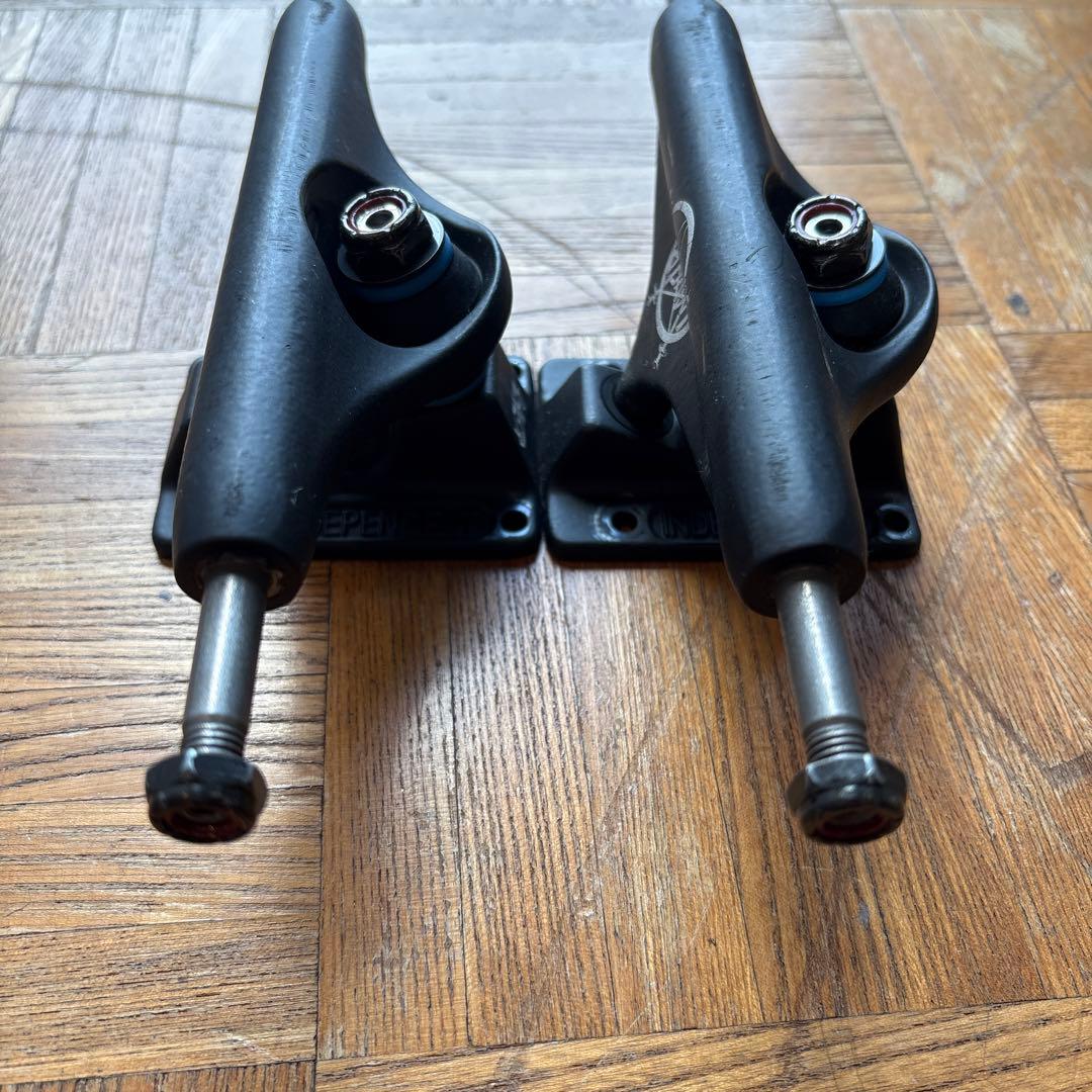 スケートボード INDEPENDENT SLAYER FORGED HOLLOW 144