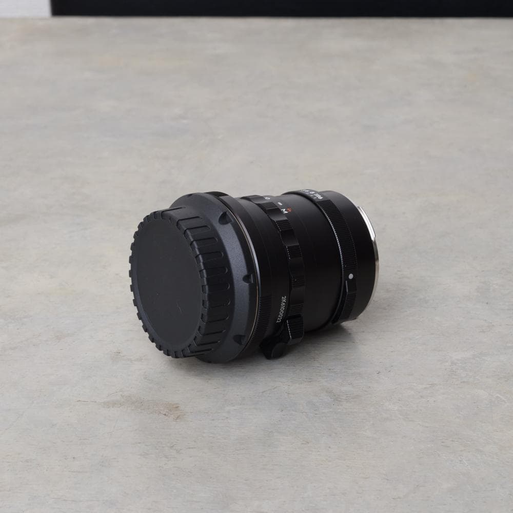 Thypoch SIMERA 28mm f1.4 ASPH レンズ