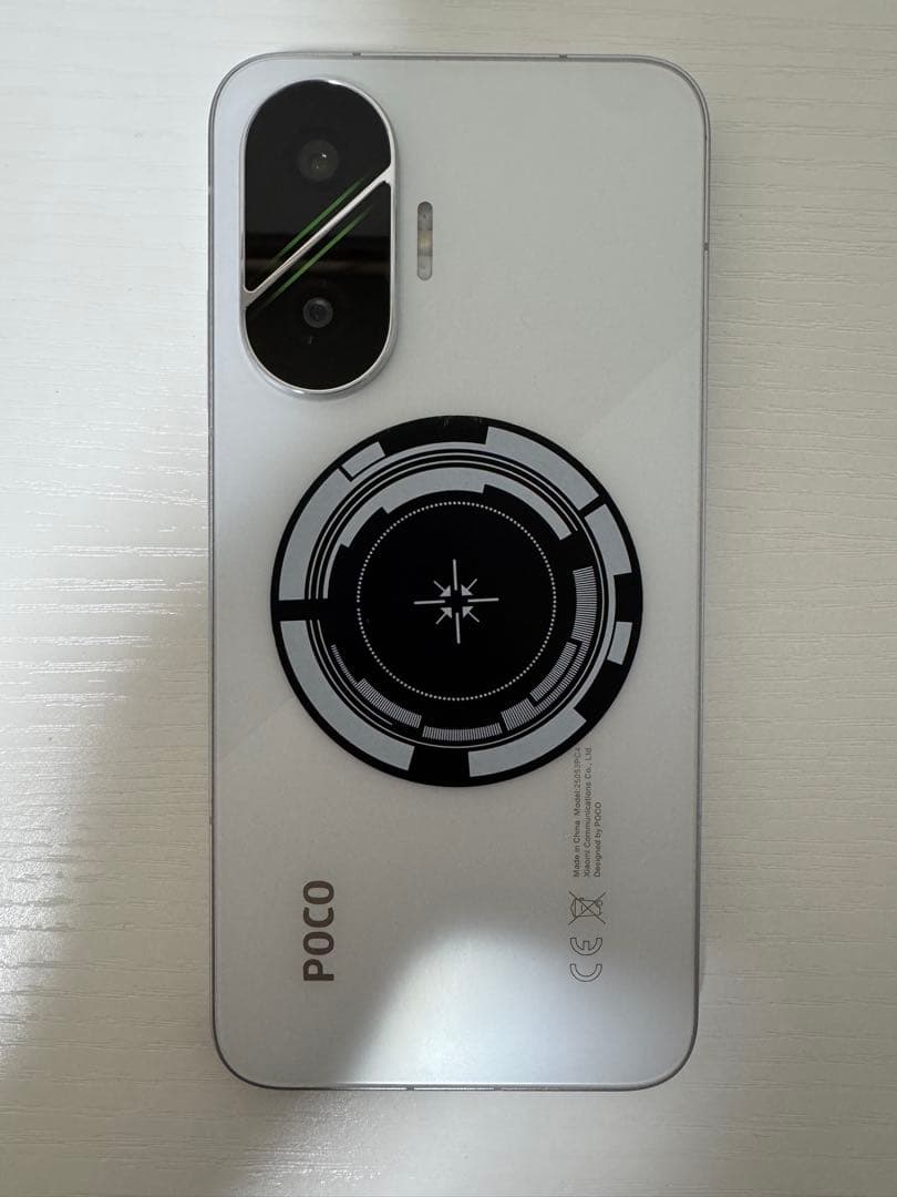 POCO F7 (12GB+256GB) 極美品　【多数おまけ付き！】