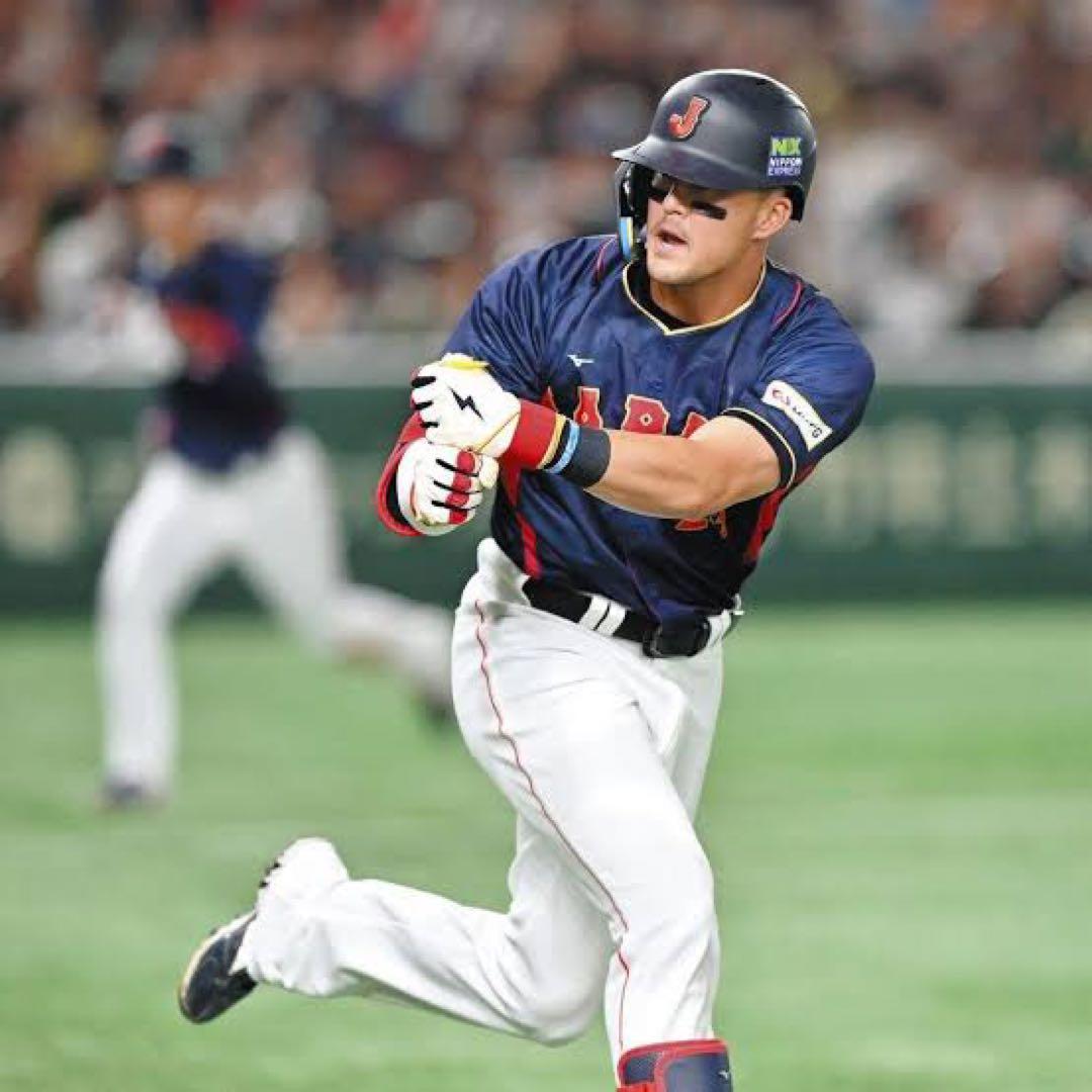 ラーズ・ヌートバー　WBC 2023年　侍ジャパン　ユニフォーム　ミズノプロ
