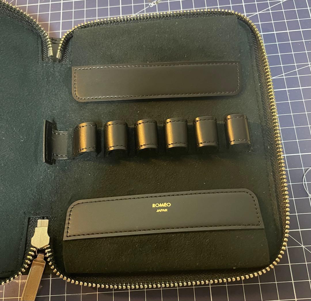 ROMEO/ロメオ クロコ型押し コレクション ペンケース 6本用 ブラック