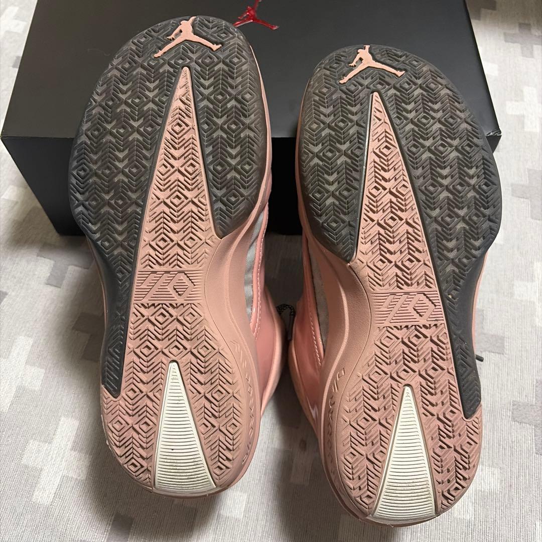 ジョーダン40 Dusty Rose ピンク