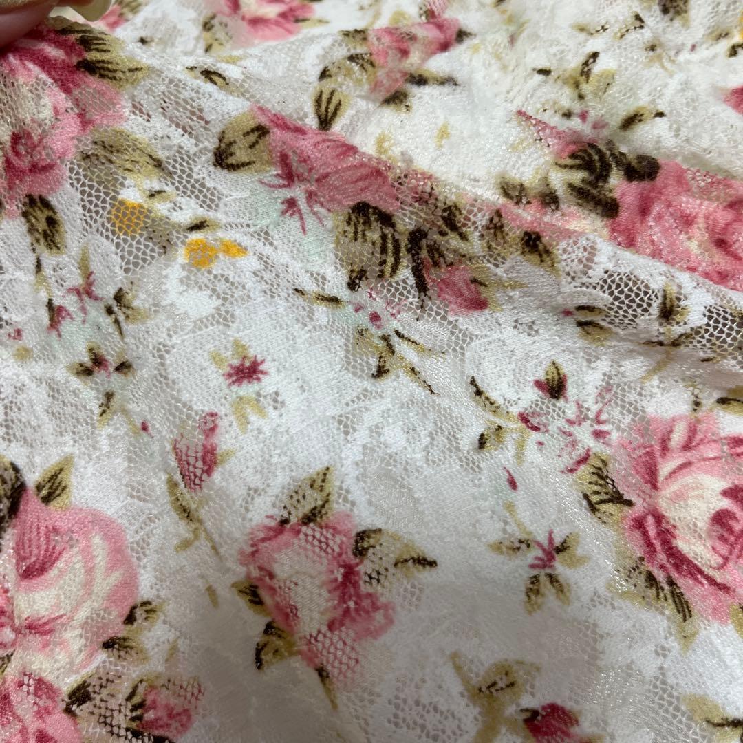 G*y様 LIZ LISA トップス　キャミソール　ホワイト　花柄　レース　リズ