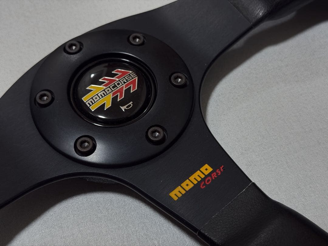 momo CORSE ステアリング おまけ付