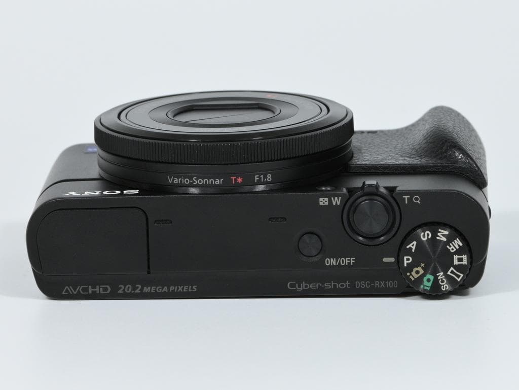 【超美品】 SONY Cyber-shot DSC-RX100《純正グリップ付》