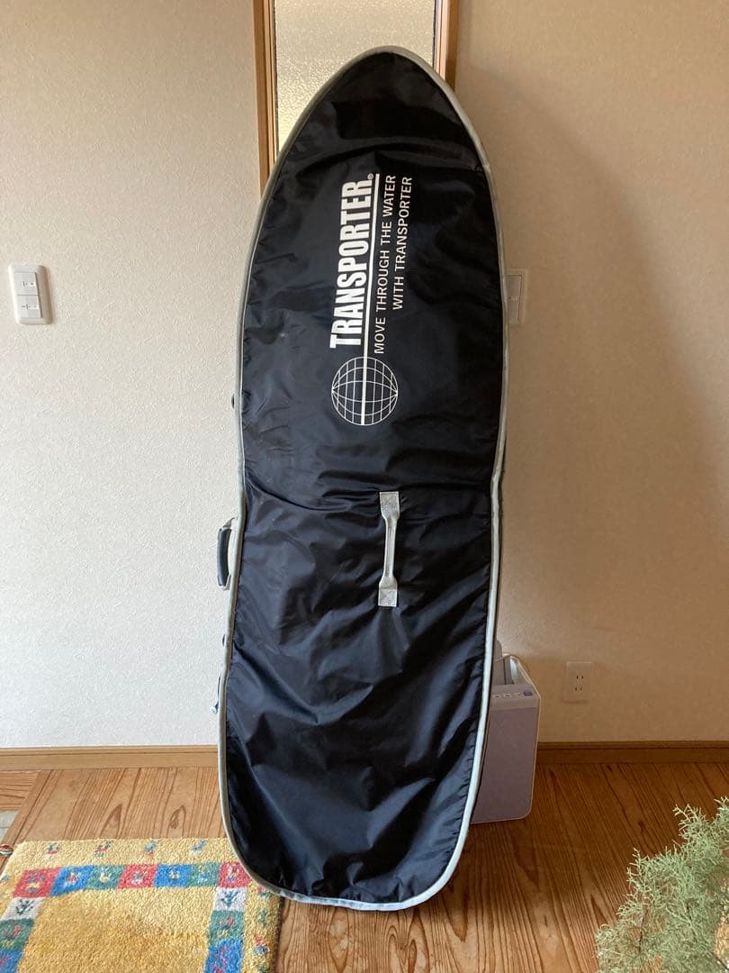TRANSPORTER サーフボードハードケース 5'6\"ブラック　ショルダー付