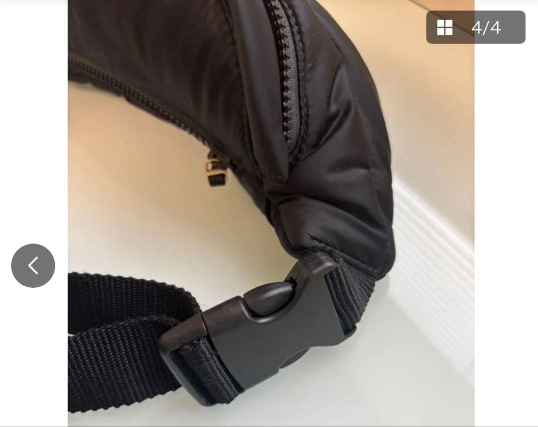 BFD割! トリーバーチ　ボディバッグ