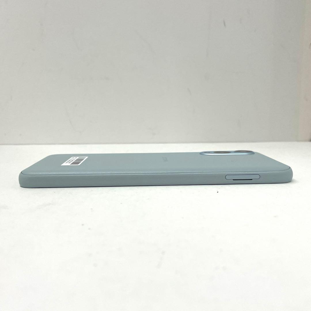 FCNT arrows We2 64GB ライトブルー KDDI