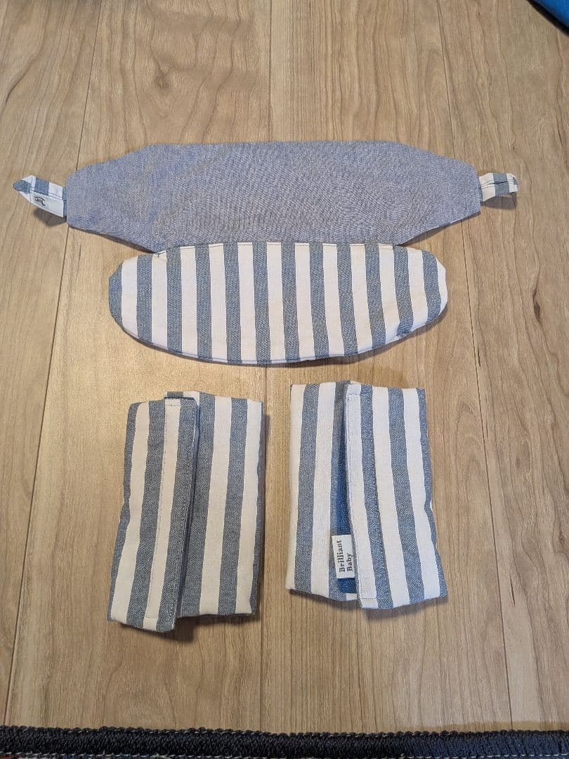 美品　エルゴベビー　オムニブリーズ 抱っこ紐　専用のよだれカバーもお付けします!