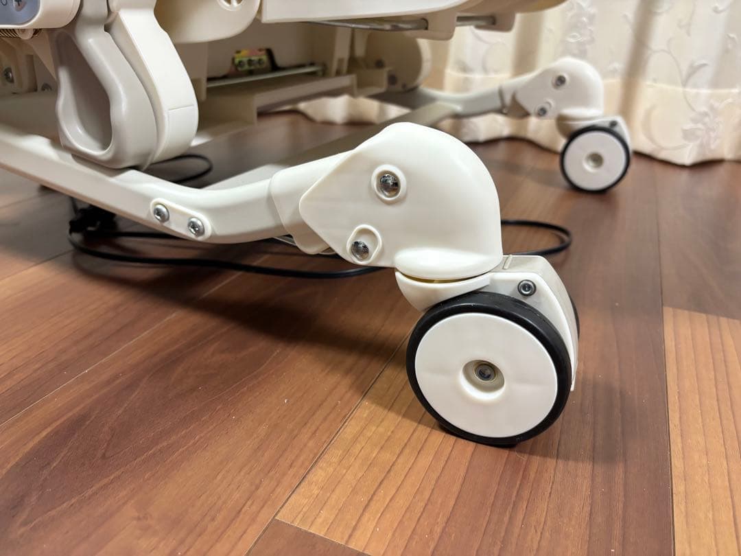 ★コンビ★ネムリラ★AUTO SWING★エッグショック★電動ハイローチェア★