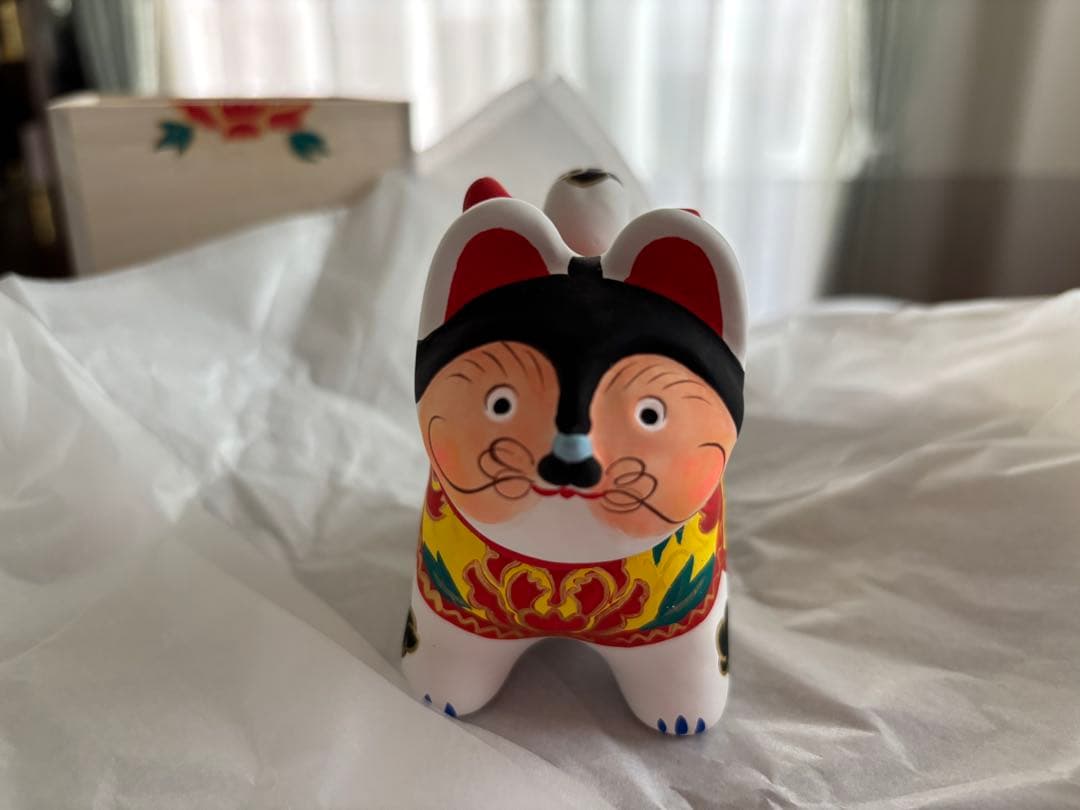 前田ビバリー 作　犬張子（牡丹文）　令和七年 夏作　桐箱・説明書付き