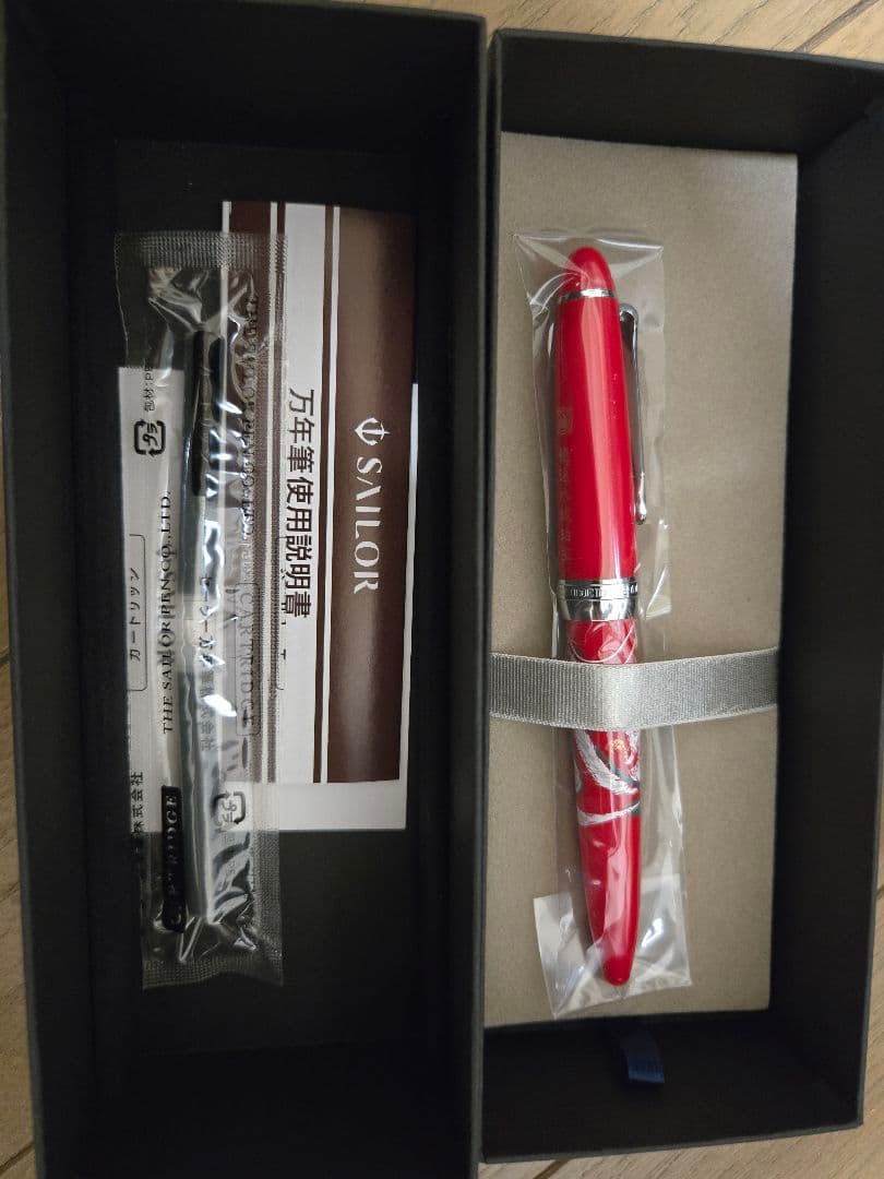 ジブリパーク限定　千と千尋の神隠し　万年筆　湯バード　カオナシ