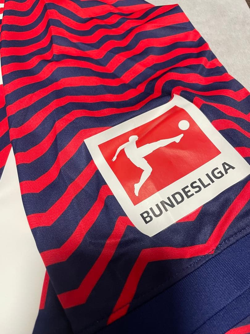 RB Leipzig 23/24Away レプリカユニ　シェシュコ【正規品】