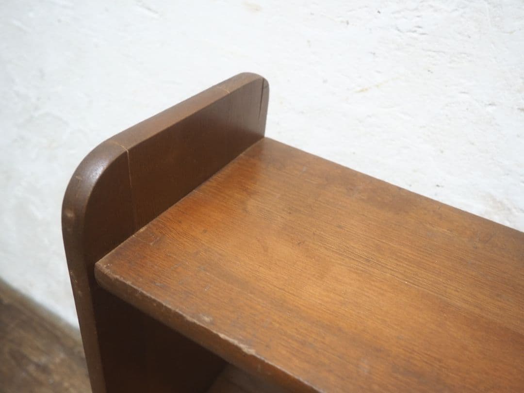 1380 薄型 レトロなディスプレイラック　飾り棚　陳列棚　本棚　ブックケース