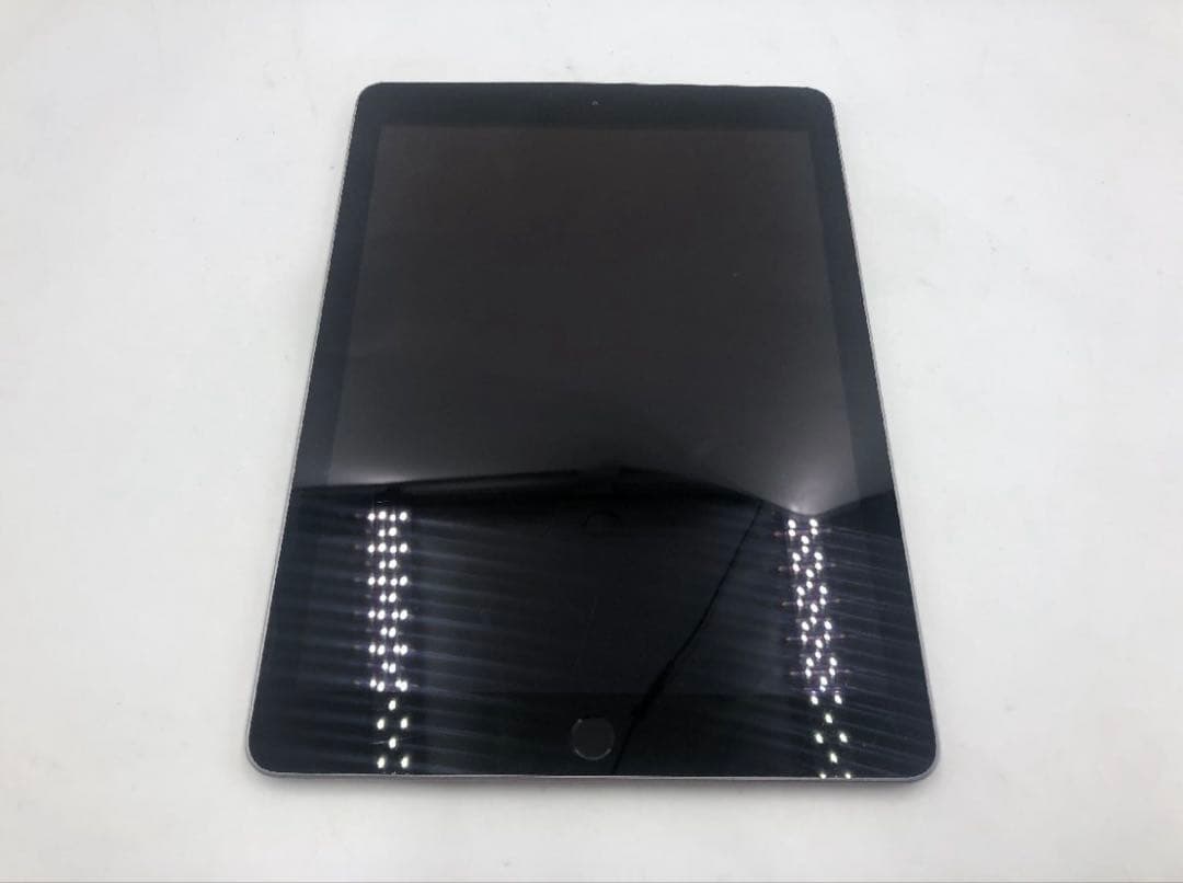 iPad 第6世代 128GB Wi-Fi グレー