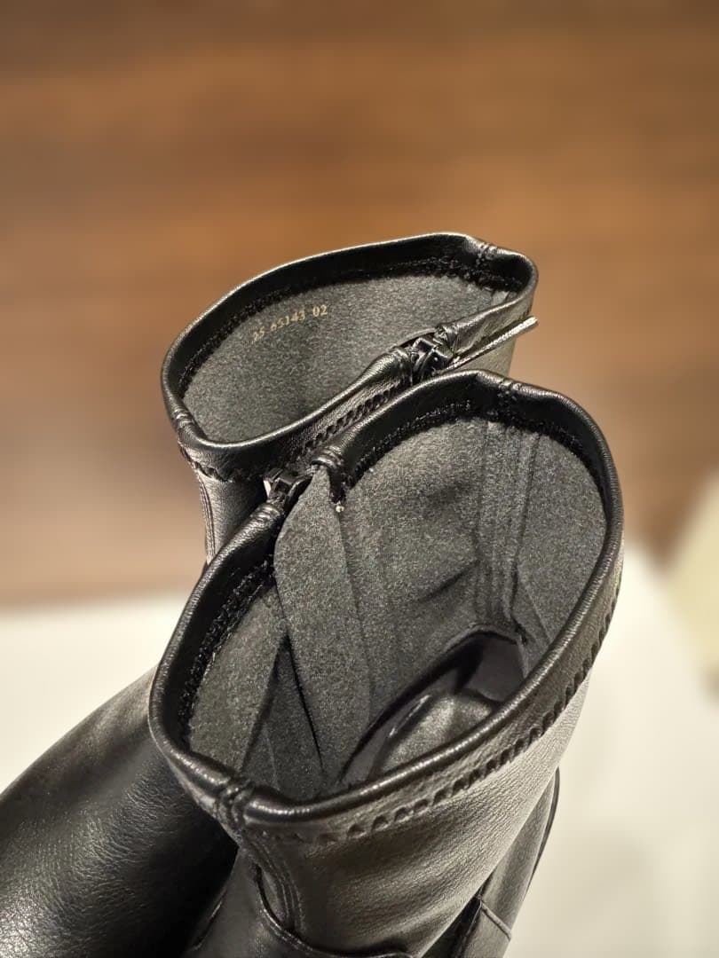 ❤︎ルタロン❤︎ 3.5cmトラックソールフィットショートブーツ　Ｍ