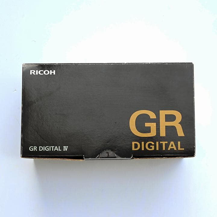リコー　RICOH GR DIGITAL IV