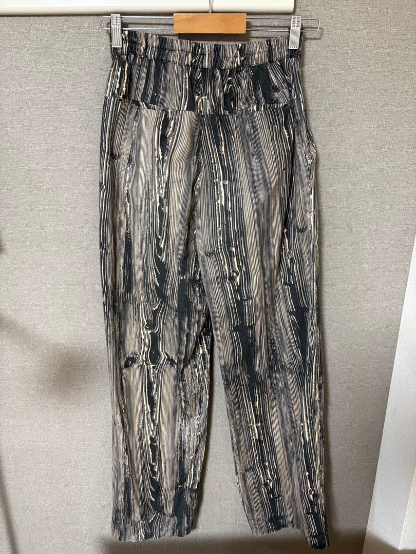 【限定値下げ中】大阪・関西万博 ポルトガル館 スタッフ ユニフォーム 上下セット