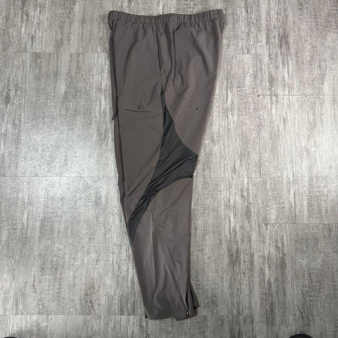 On × POST ARCHIVE FACTION セットアップ上下セット オン