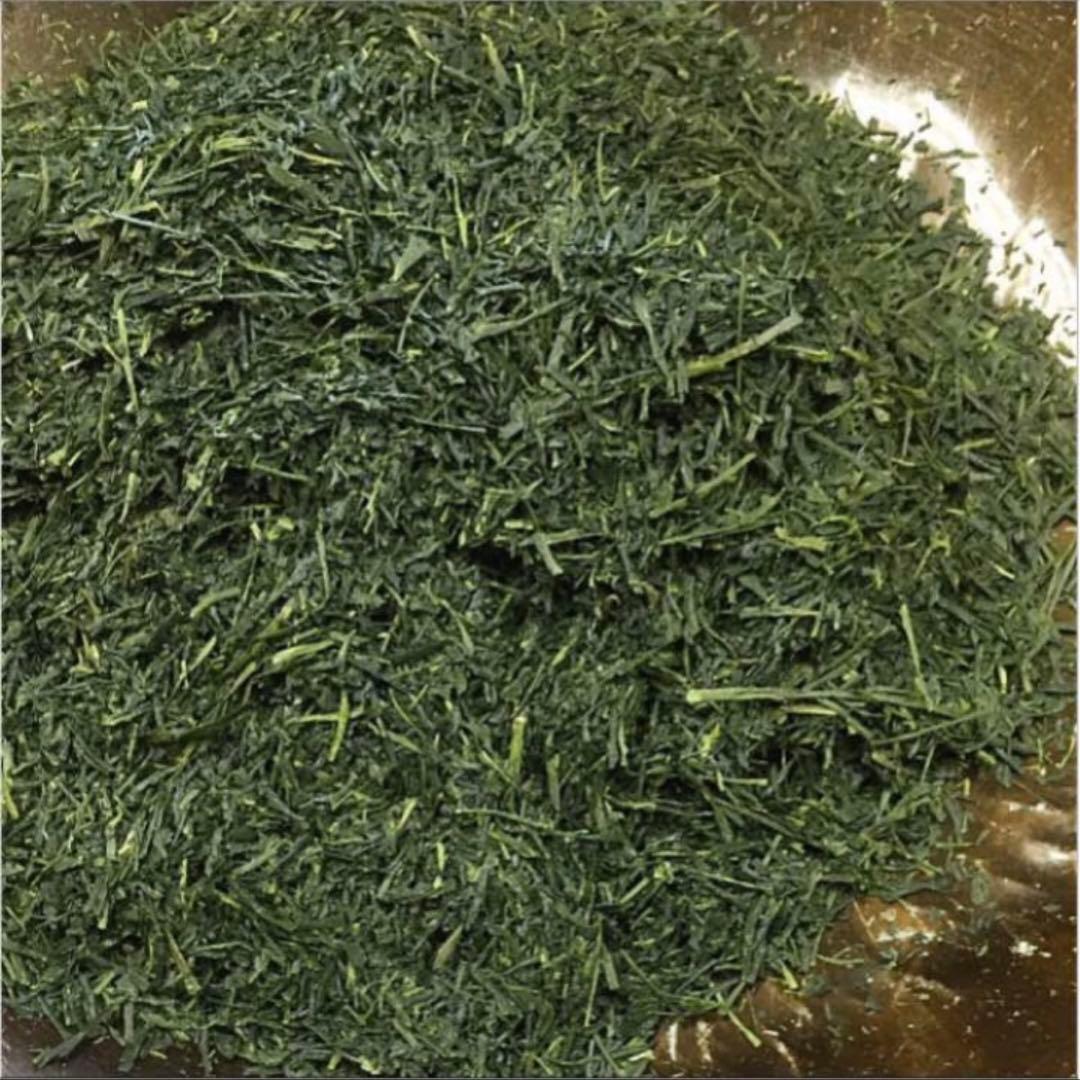 八女茶，緑茶(特上煎茶)750円12袋 なぴです。