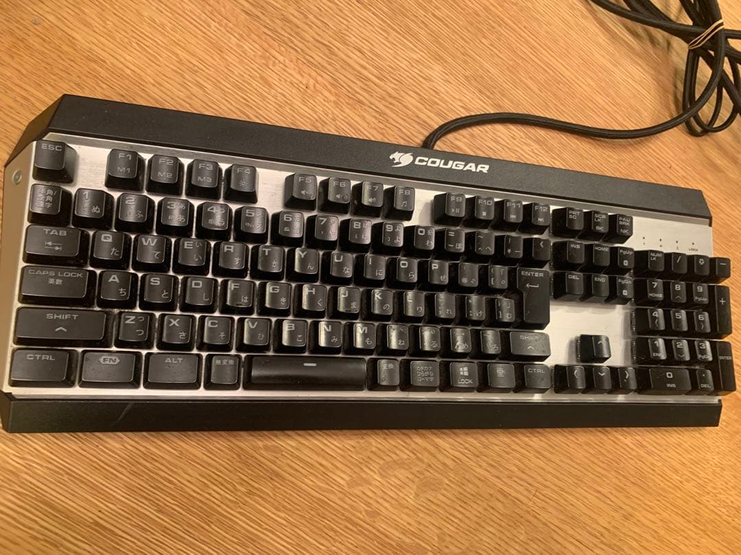 ゲーミングキーボード　COUGAR HAGANE