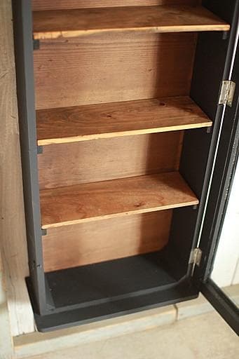 古い壁掛け木枠ガラス戸棚　5段　食器棚　飾り棚　ウォールラック　古家具　古道具