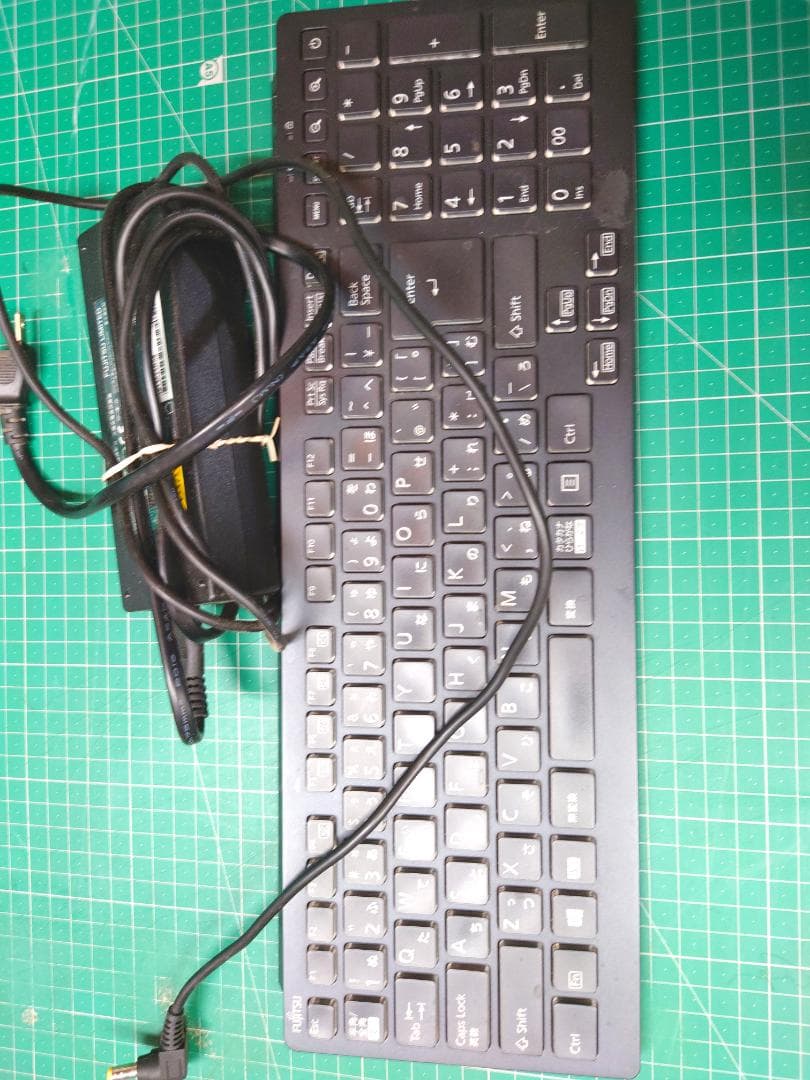 た*ん様 富士通パソコンESPRIMO WF2/C3 FMVWC3F2U