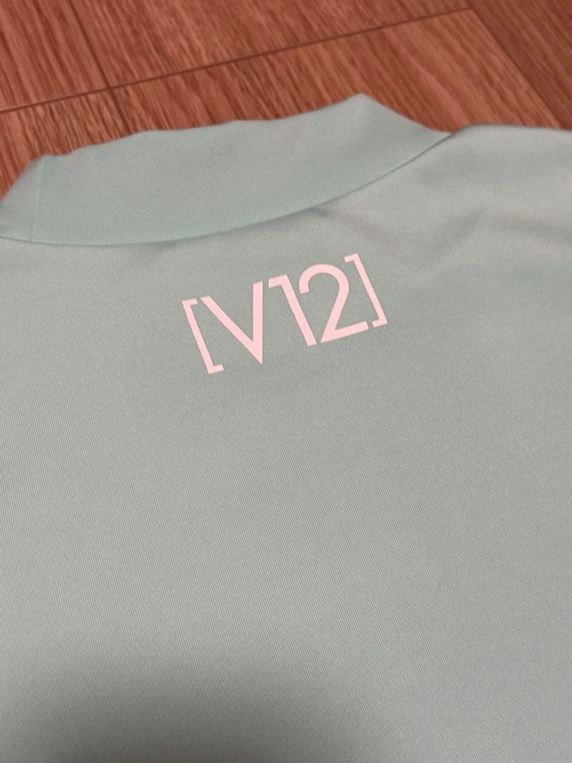1回着用のみ美品✨V12 ゴルフウェア ティファニーブルー