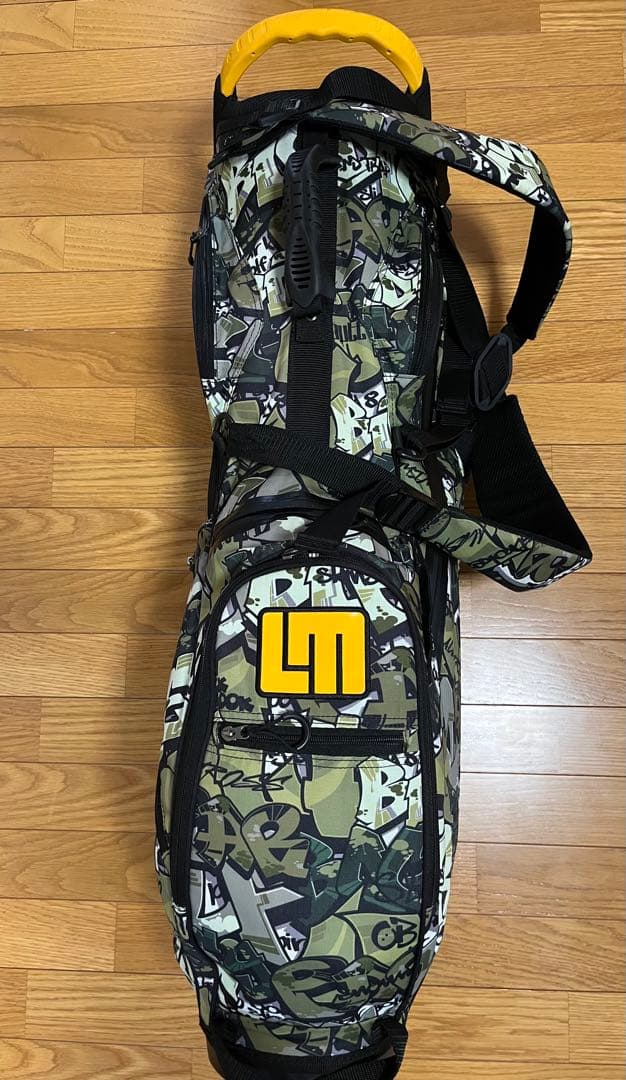 LoudMouth カモフラージュ 軽量スタンドゴルフバッグ8.5型