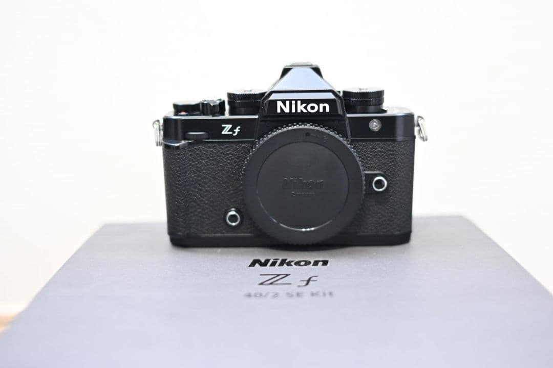 Nikon Z f ボディブラック【シャッター数約3万／おまけ多】