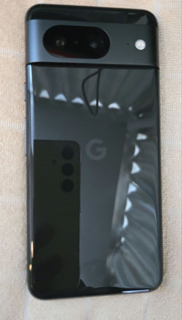 Google Pixel8 128GB （SIMフリー）箱　ケーブル付　極美品