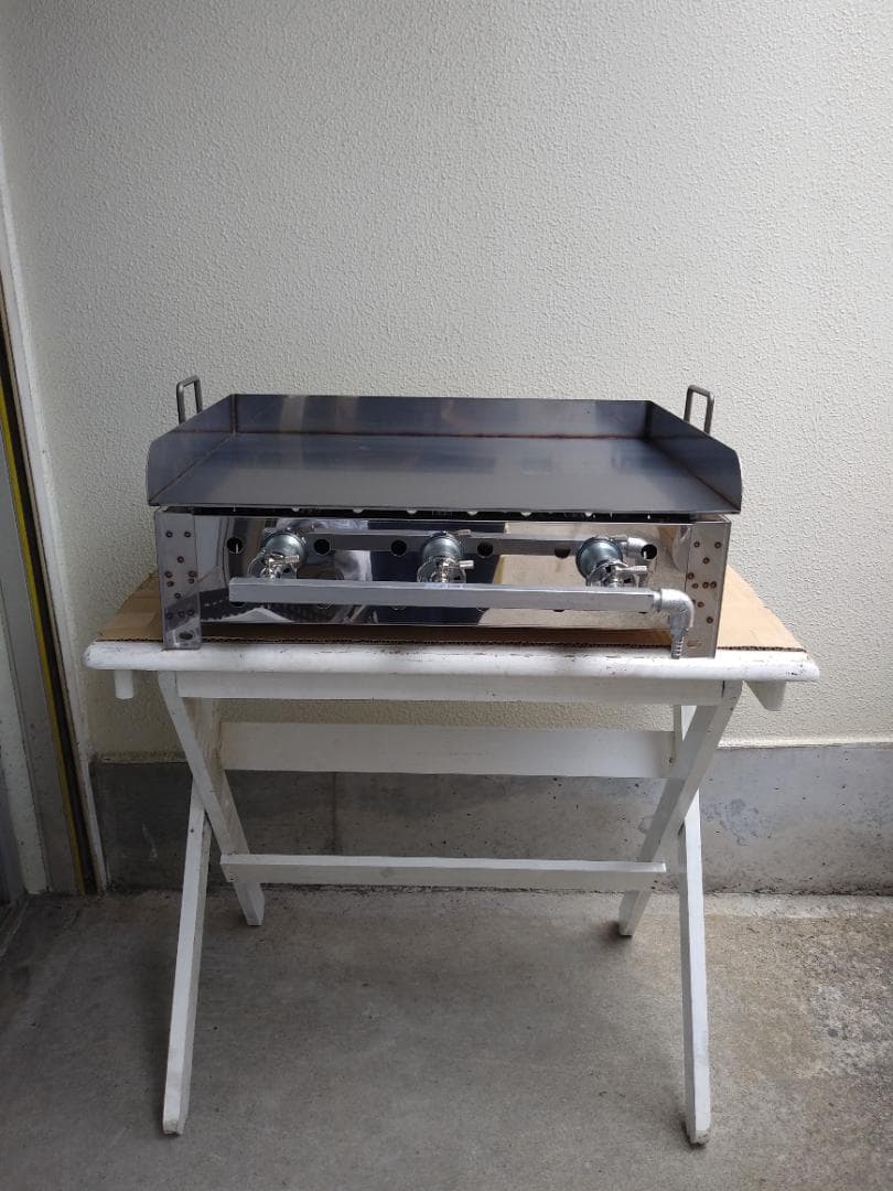 極厚６ミリ 便利な持手付き 鉄板 バーベキュー キャンプ プロパンガス 送料無料