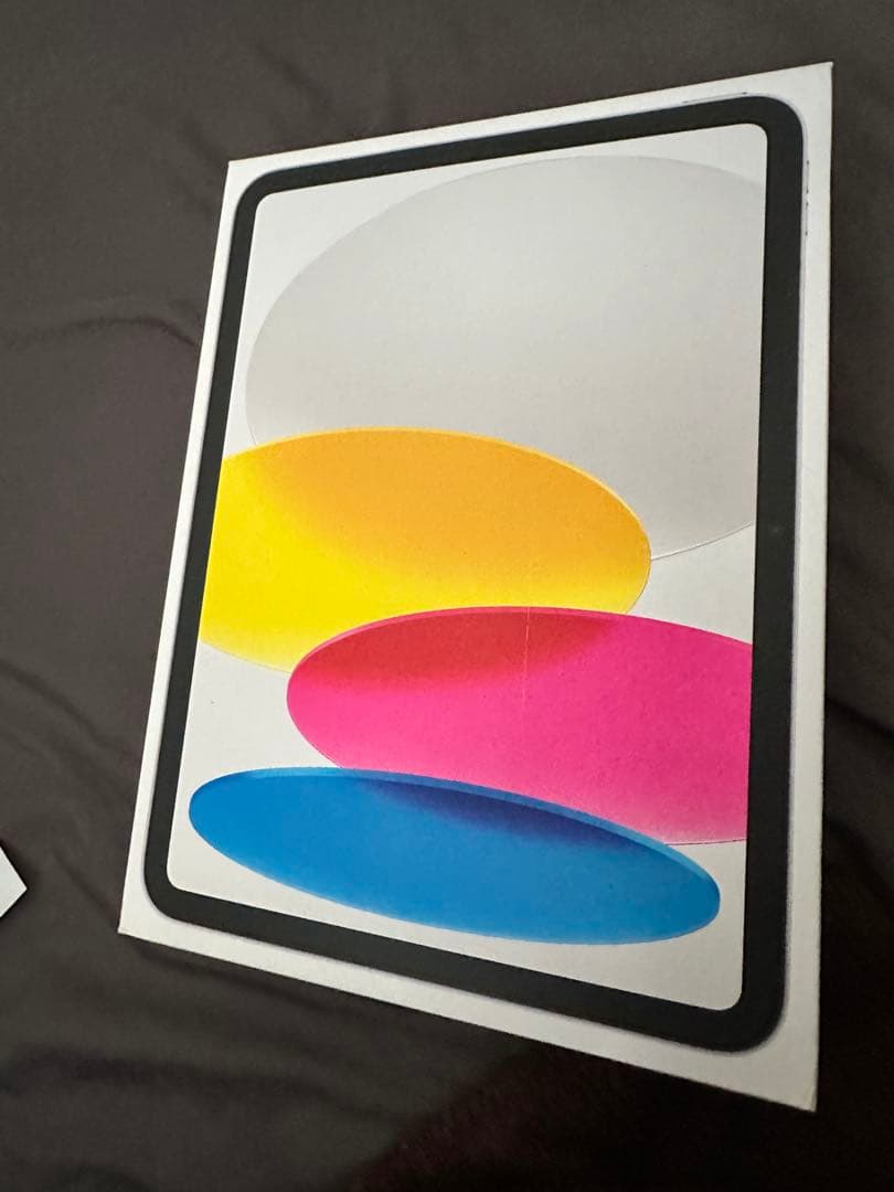 l*o様 iPad本体 64GB Wi-Fiモデル　第10世代　シルバー 未開封