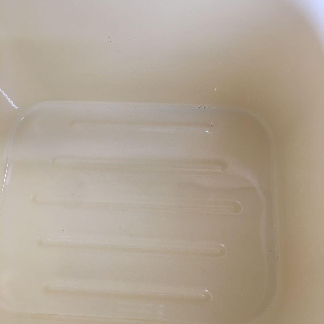 ❤︎イマン❤︎ダイアナローズホーロービート入りBOX缶