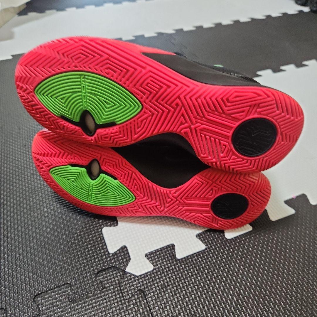 ズームフリーク5 カイリーフライトラップ2 ヤニスイモータリティ3 ３足セット