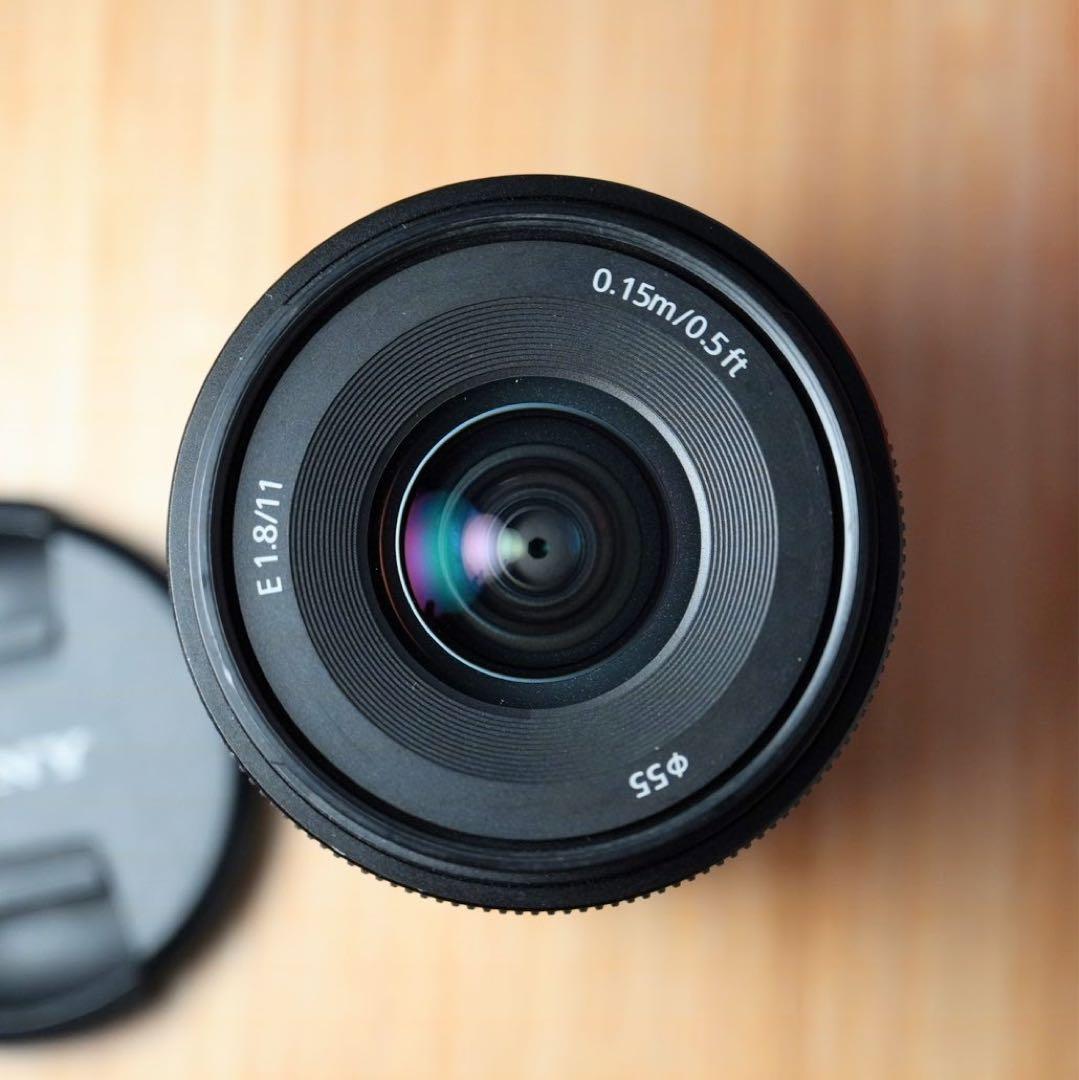 Sony 11mm F1.8 単焦点レンズ　SEL11F18