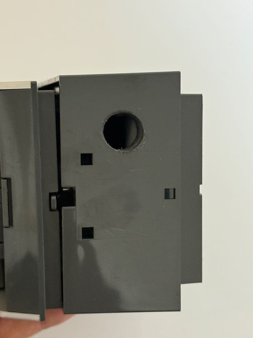 Tesla電気自動車（EV）200V充電コンセント＋漏電ブレーカー＋防雨ボックス