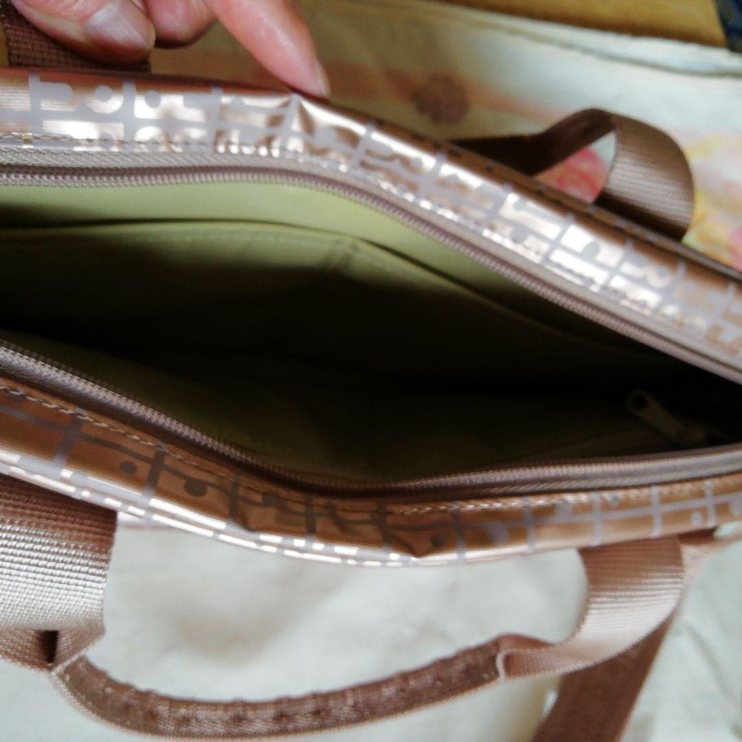 ヤマト屋ラビラビシヨルダーバック