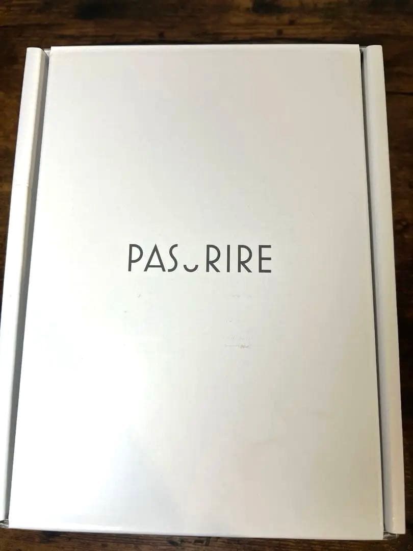 パスリル　PASURIRE 美顔器