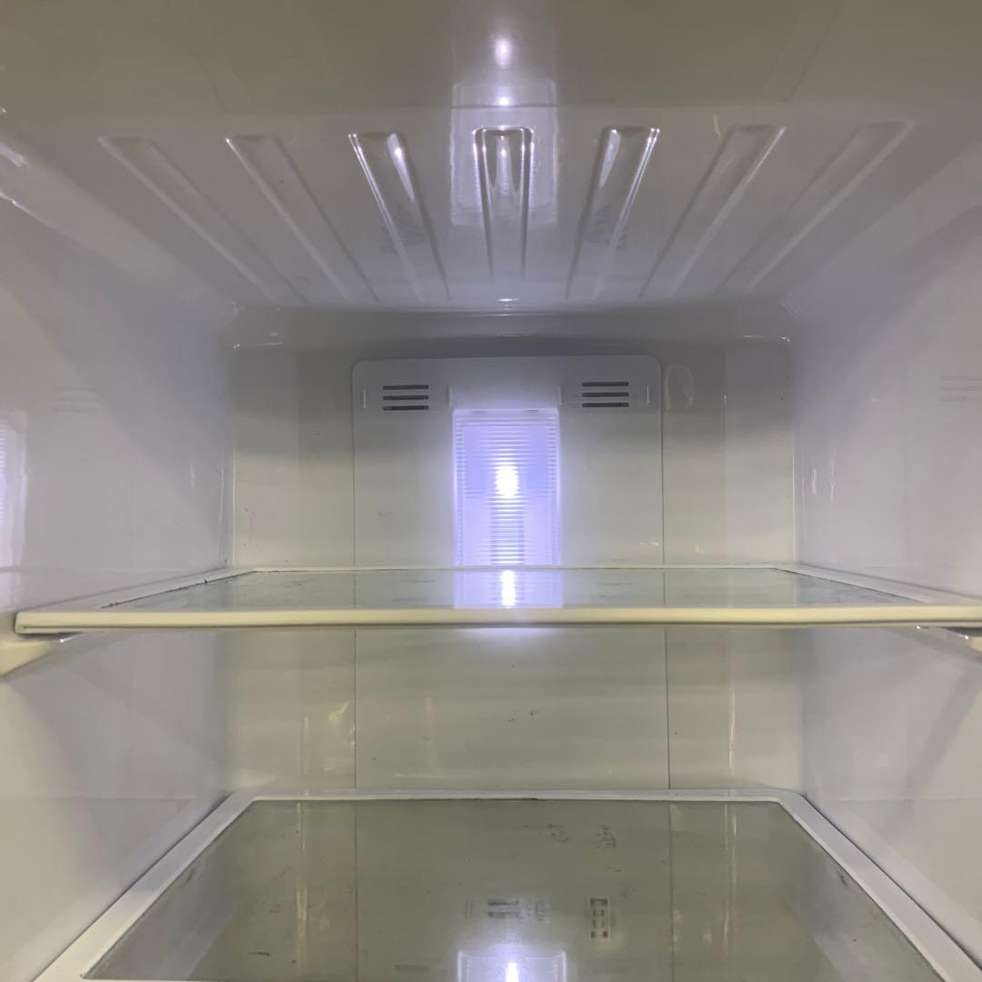 三菱　冷蔵庫168L 2ドア　MR-P17D-S 右開き2019年　日本製