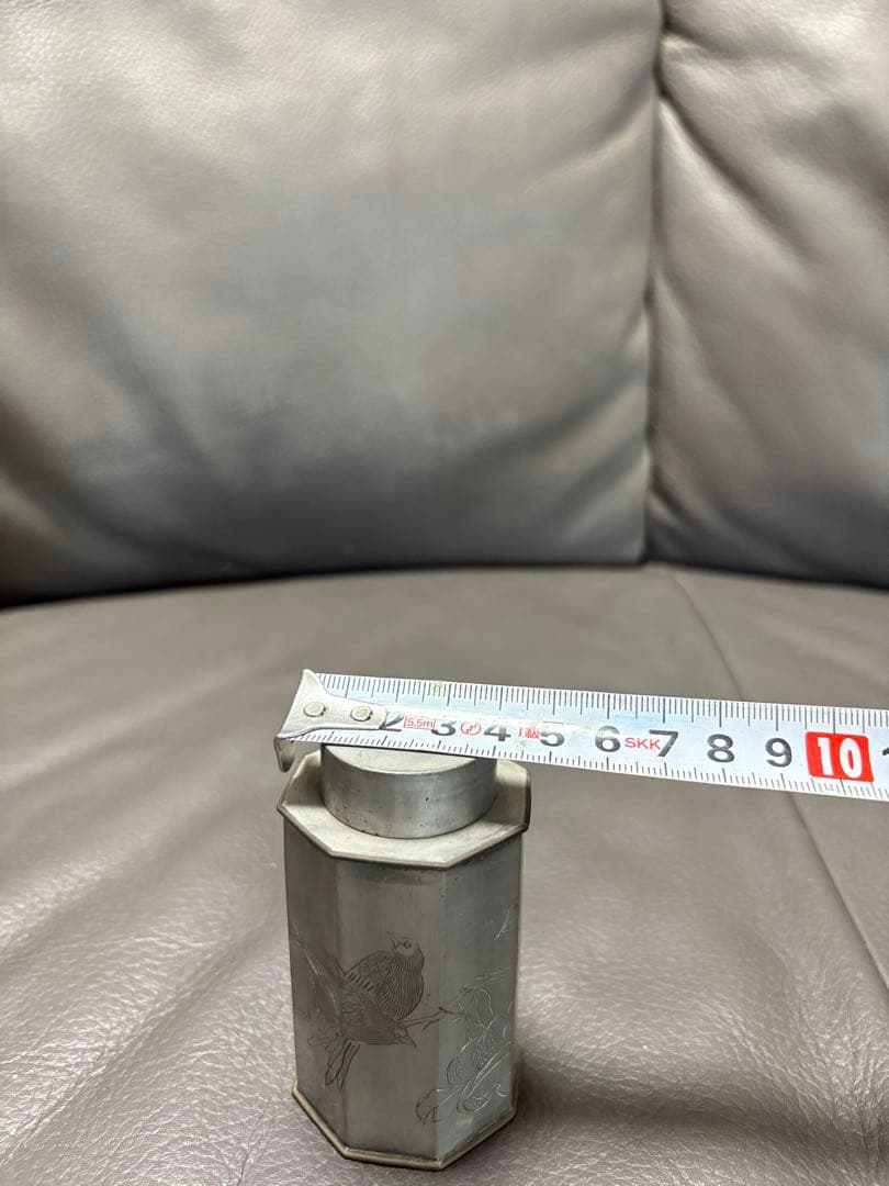 茶入れ物　花鳥図