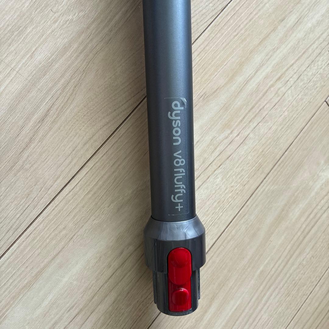 Dyson V8 掃除機 各種アタッチメント付き
