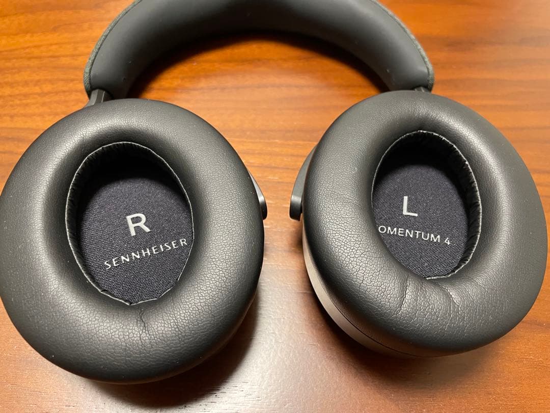 Sennheiser MOMENTUM 4 Wireless ブラック