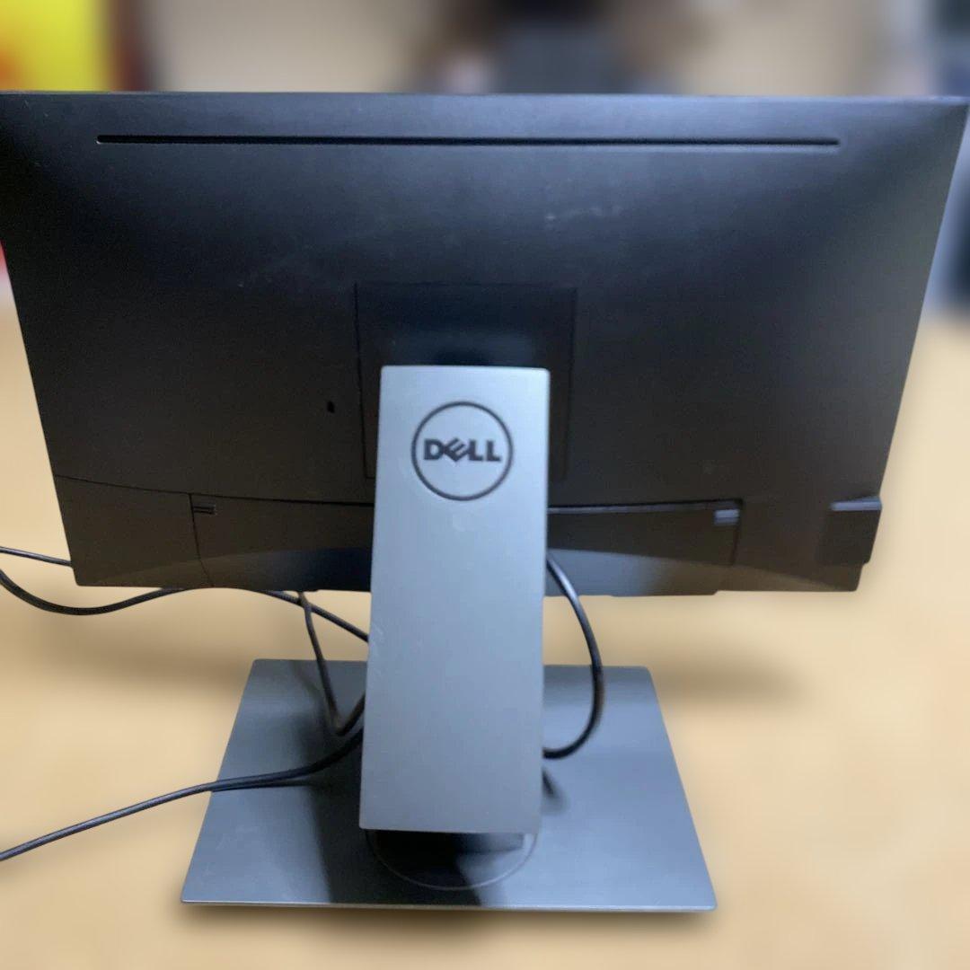 Dell タッチパネルモニター P2418HT 23.8インチ 2018年製