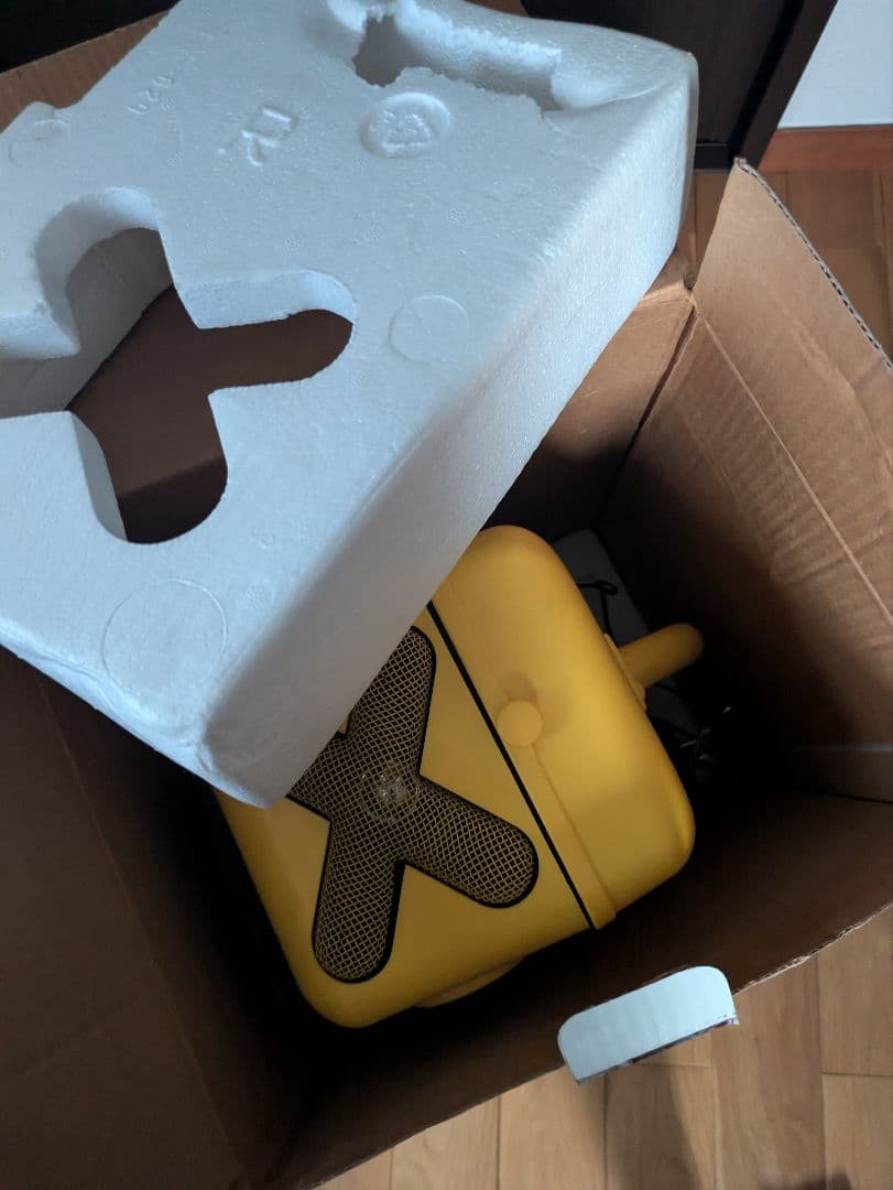 R*様 中古JEEP BOOM BOX CDラジカセ イエロー箱入り 希少品