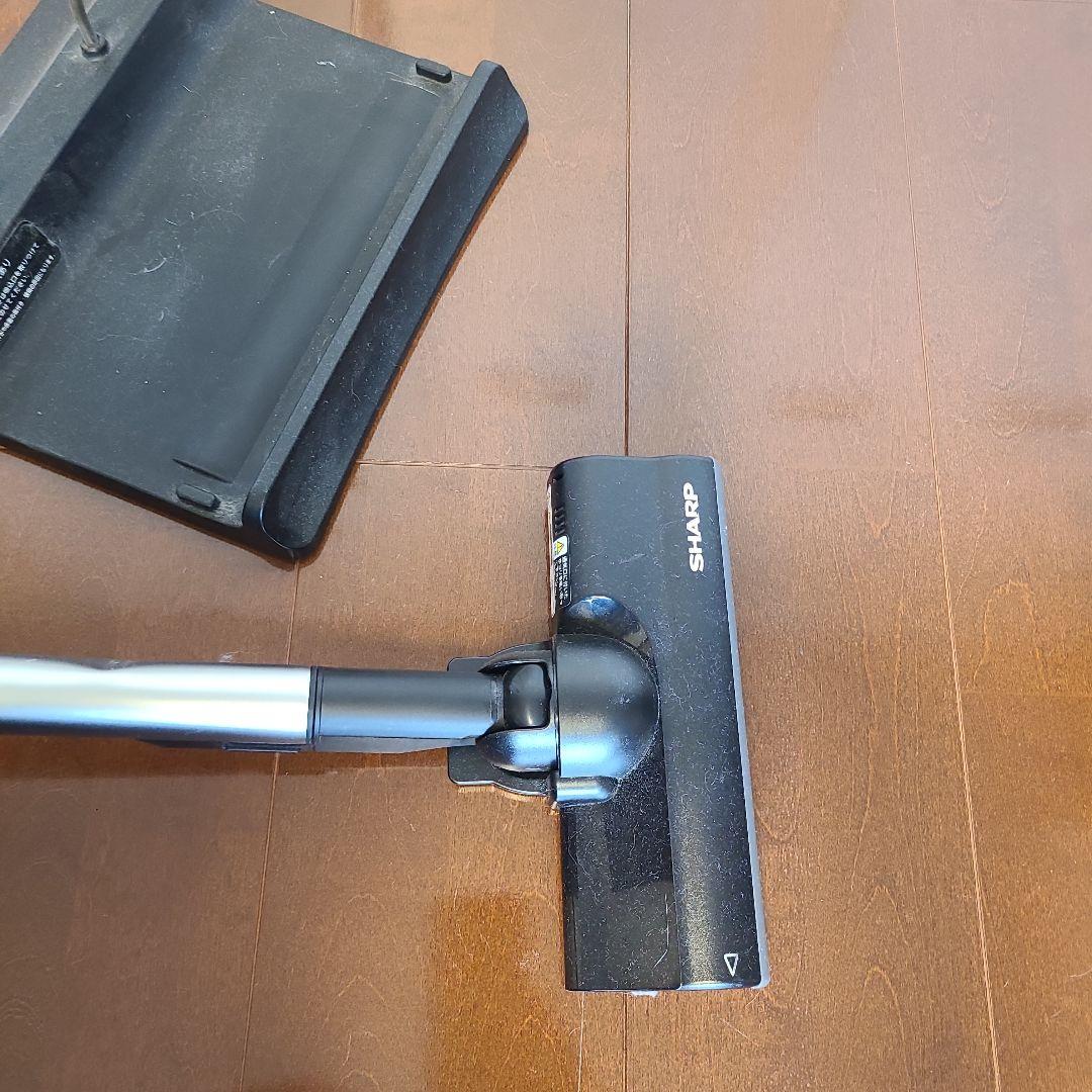 SHARP スティッククリーナー EC-SR8 本体　充電器付き