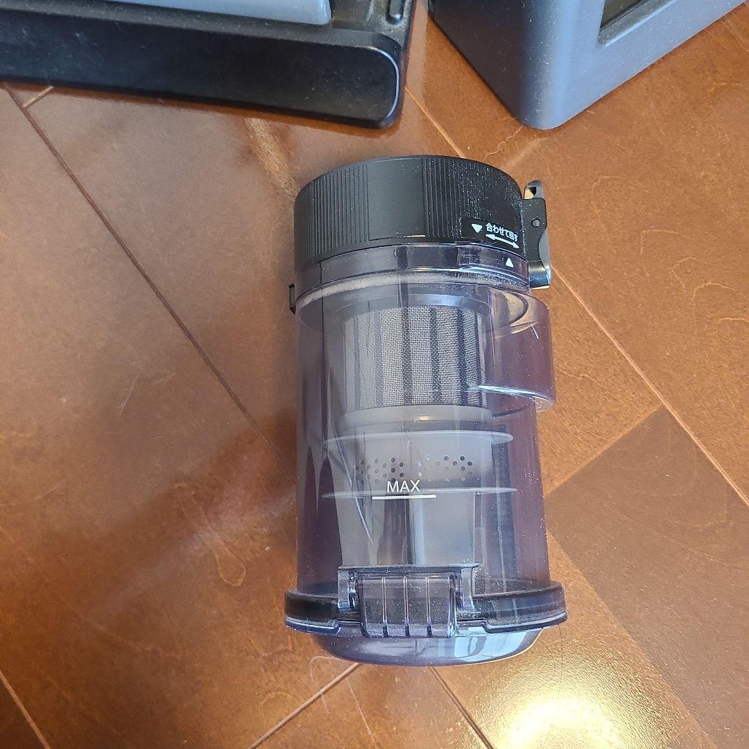 SHARP スティッククリーナー EC-SR8 本体　充電器付き